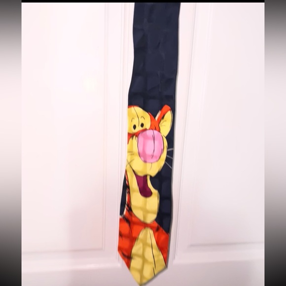 Tigger Disney tie navy blue - Picture 3 of 6